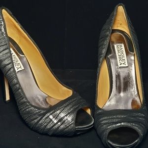 Size 8 [Never Worn] Badgley Mischka Peep Toe Pumps